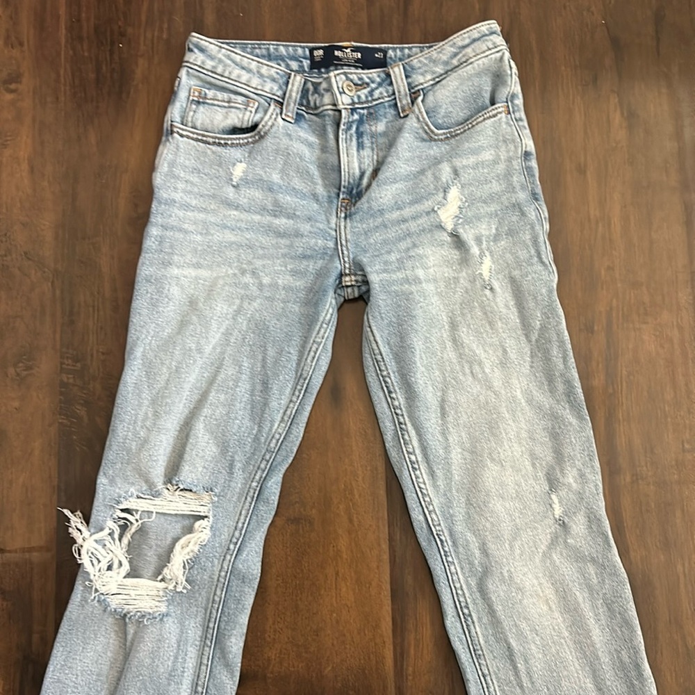 Hollister  jeans